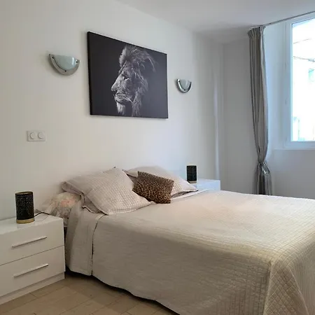 Lovely In Old - 1min From The Port And The Beach * Antibes