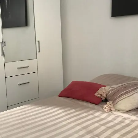 Appartement Lovely In Old - 1min From The Port And The Beach *