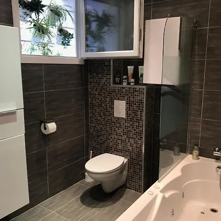 Lovely In Old - 1min From The Port And The Beach Antibes