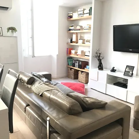 Appartement Lovely In Old - 1min From The Port And The Beach